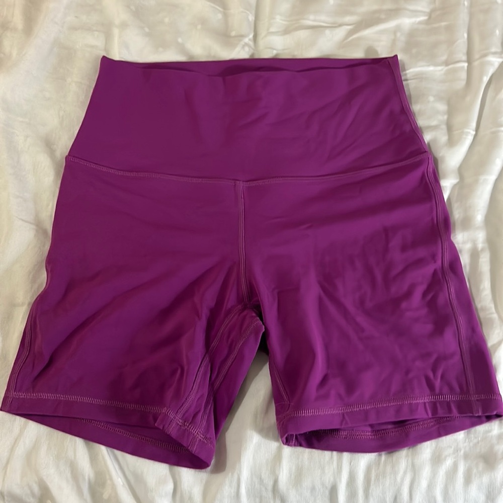 Lululemon Size 8 Align Short Magenta Purple